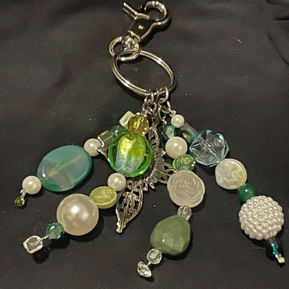 Cross and jewels Bag Charm- Elegant Green and Silver Beaded Keychain HANDMADE! - Picture 2 of 3